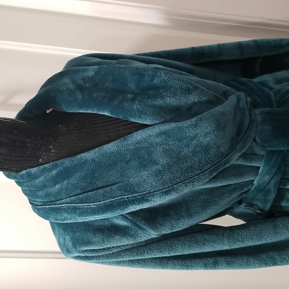 NWT! Victorias Secret Cozy Green Short Robe Super Soft XS/S - Picture 3 of 14